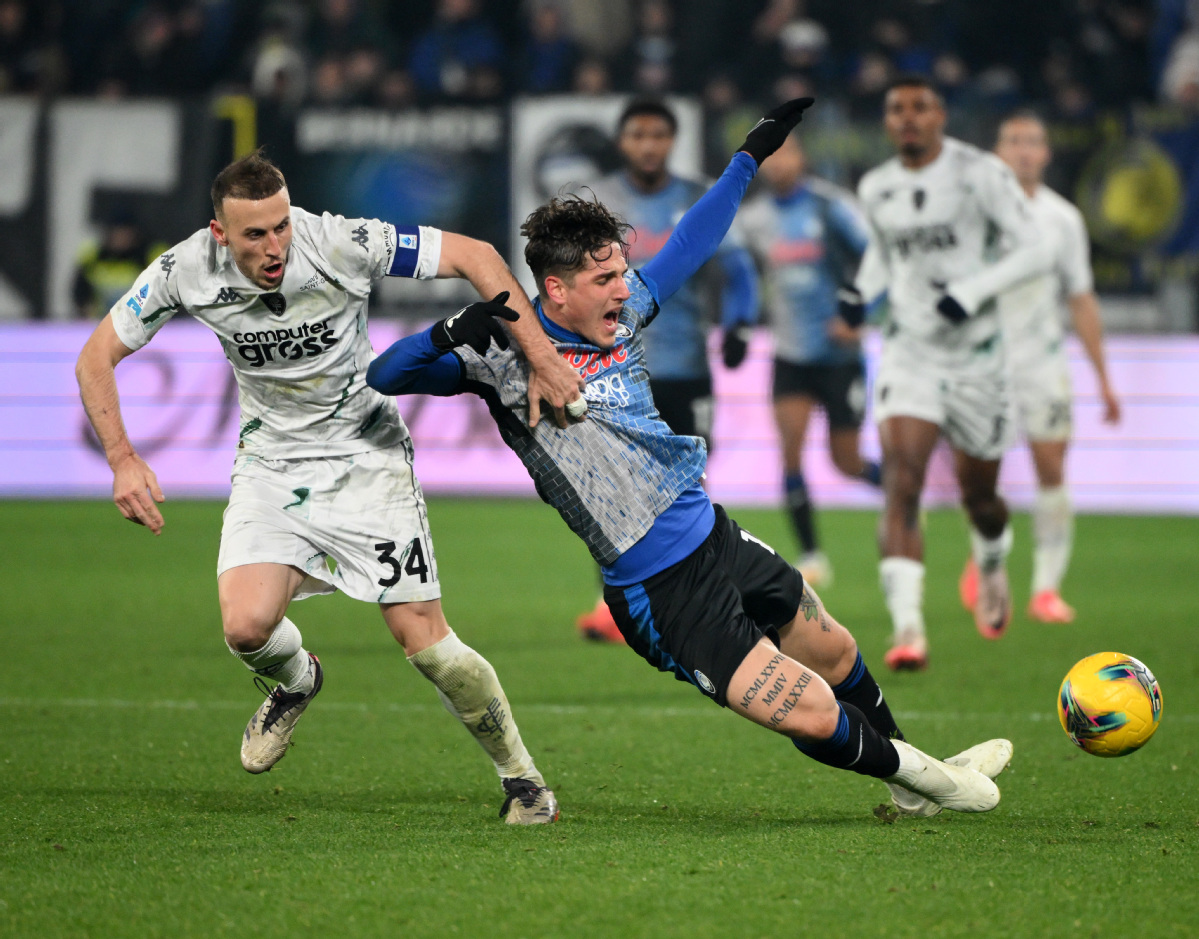 亚特兰大客场大胜恩波利,标志着连胜 亚特兰大客场大胜恩波利,标志着连胜