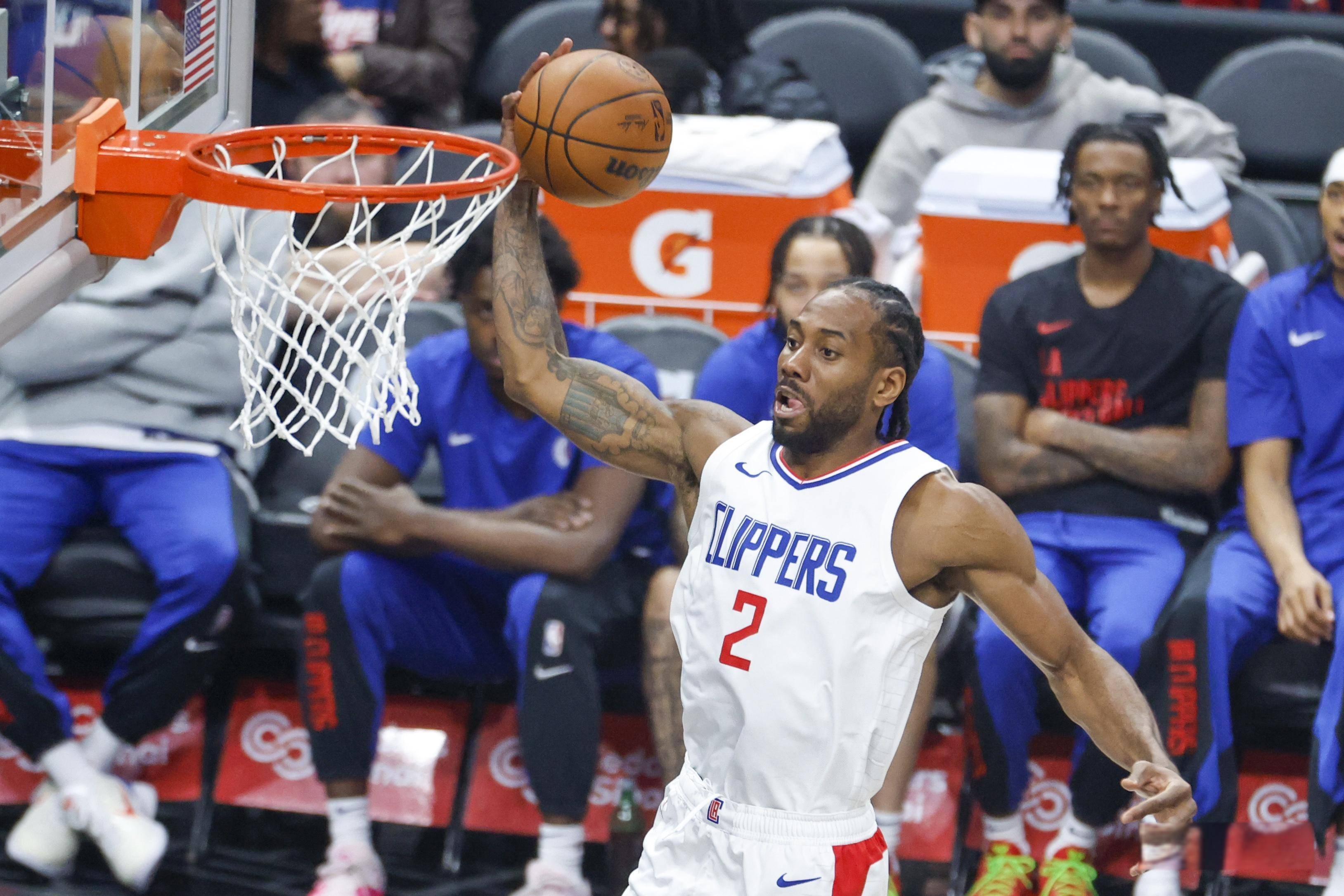 湖人迎战快船,本场比赛谁能获胜? 湖人迎战快船,本场比赛谁能获胜?