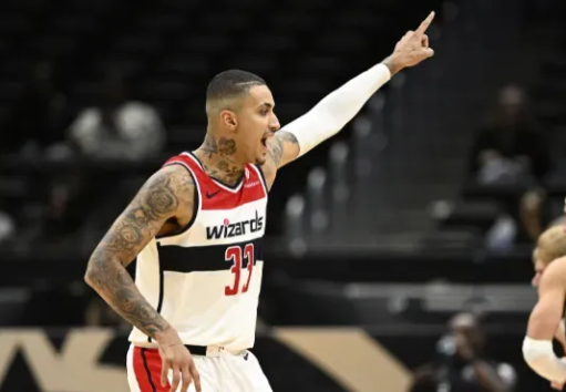 湖人不敌国王，詹姆斯库兹马失手