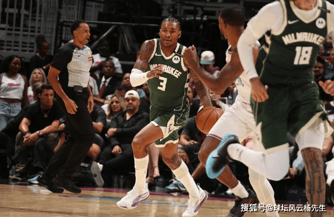 雄鹿完胜热火，字母哥强势砍下35分